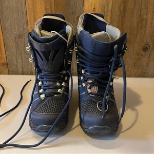 Burton Women’s 7.5 snowboard boots, good condition
